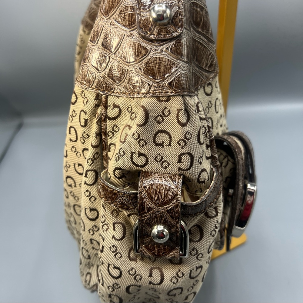 Vintage Guess  Beige & Brown Logo Hobo with Croc-Embossed Trim - Picture 4 of 16